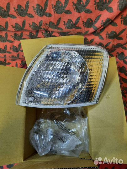 Поворотник левый правый Passat B5 Пассат Б5