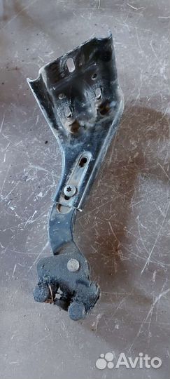 Ролик двери задний правый Mercedes w639