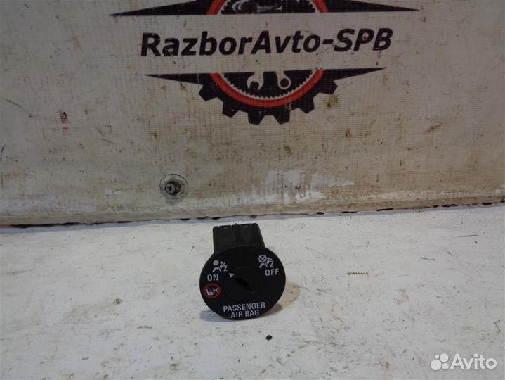 Выключатель Chevrolet Cruze