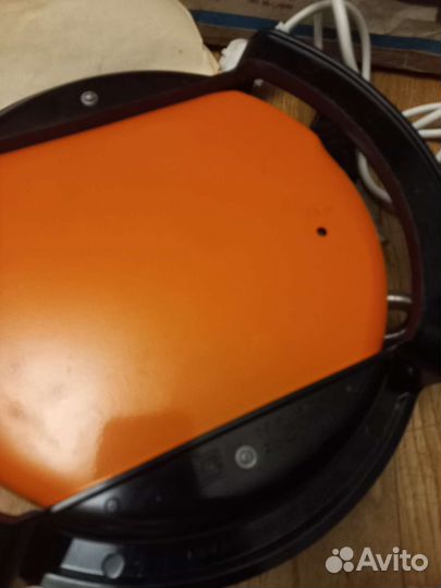 Вафельница Сластёна СССР электрическая новая