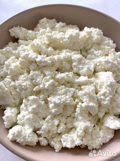 Домашнее молоко, сметана, творог, масло, мёд, яйца