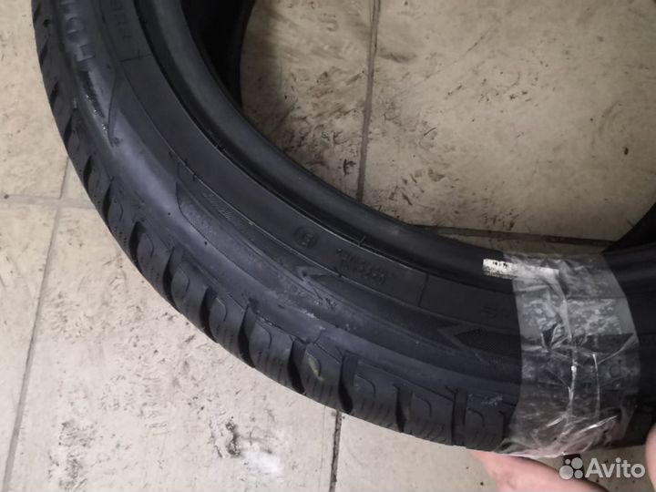 Goodyear UltraGrip Performance+ 225/50 R17 94H