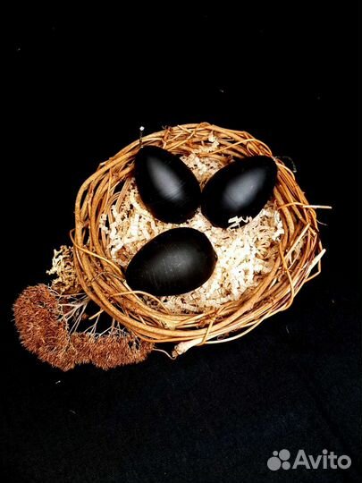 Черная ритуальная свеча яйцо