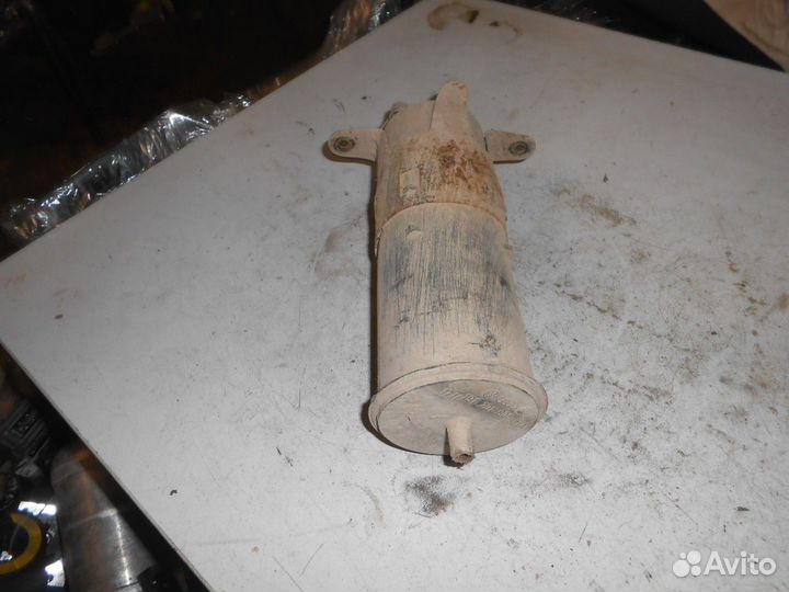 Топливный фильтр (Volkswagen Passat)