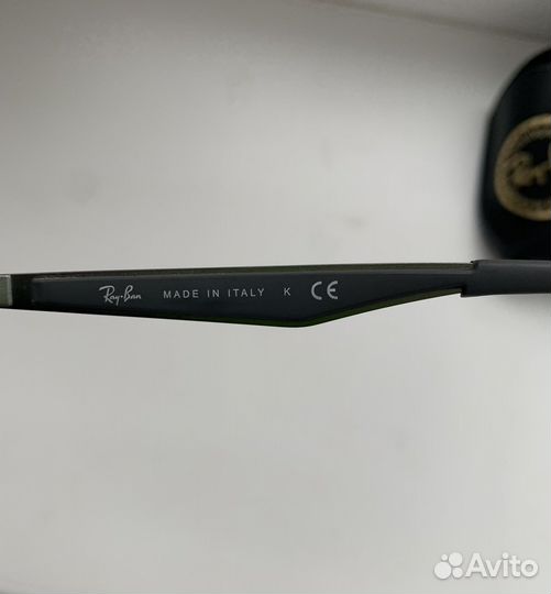 Солнцезащитные оригинальные очки ray ban