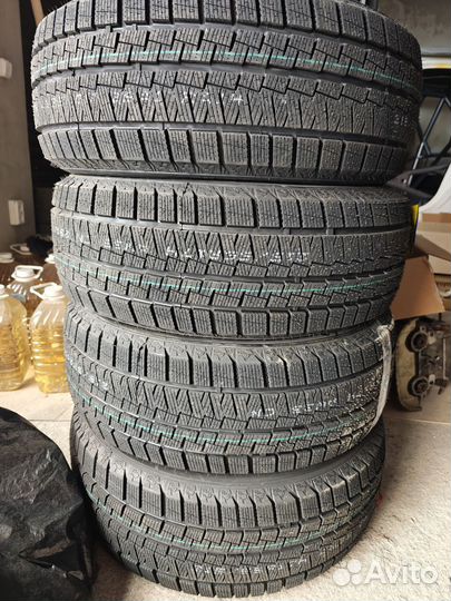 Habilead SnowShoes AW33 215/55 R17