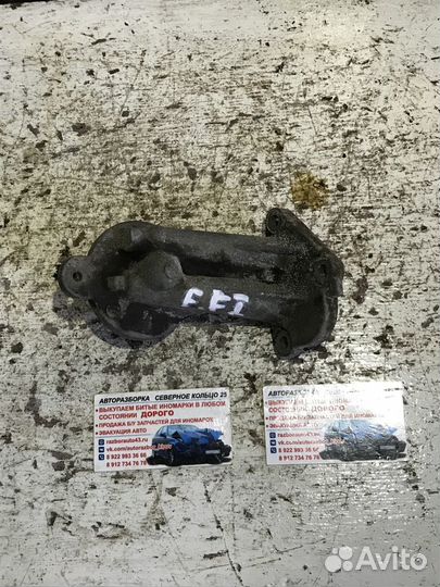 Кронштейн масляного фильтра Форд Фокус 1 Focus 1