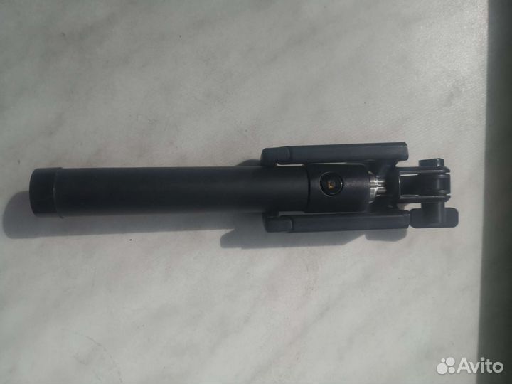 Селфи палка с пультом на аккумуляторе