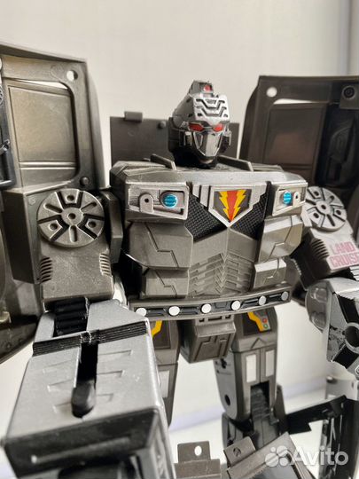 Робот трансформер