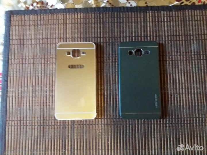 Чехлы для телефонов