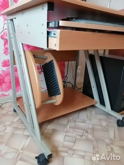 Компьютерный стол бу