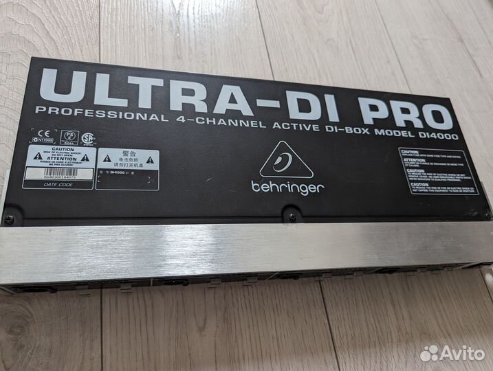 Behringer Ultra-DI Pro Model DI4000 DiBox