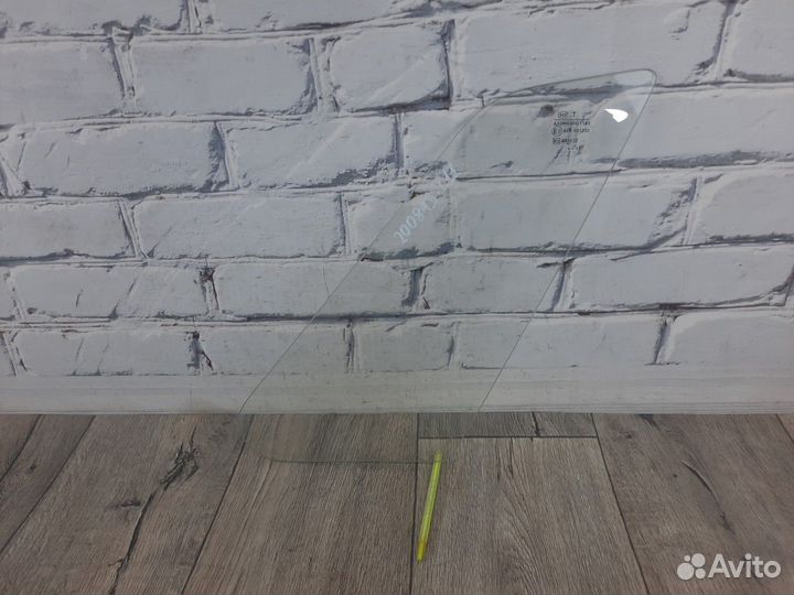 Стекло заднее правое 2109 21099 2114 2115