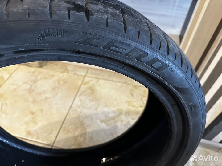 Pirelli P Zero 225/40 R19 и 255/35 R19 96Y