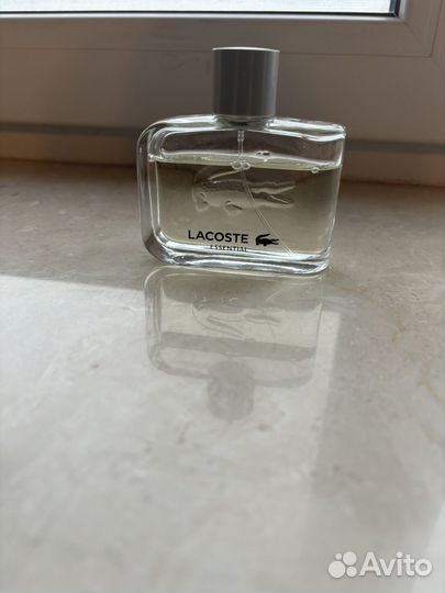 Туалетная вода lacoste essential