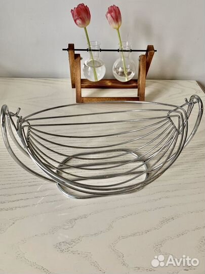 Тортница, разнос и ваза