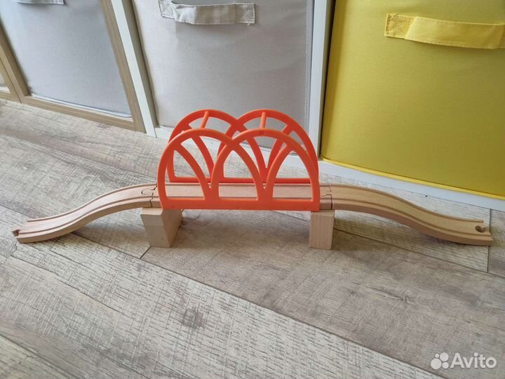 Деревянная железная дорога и мост ikea,поезда,кран