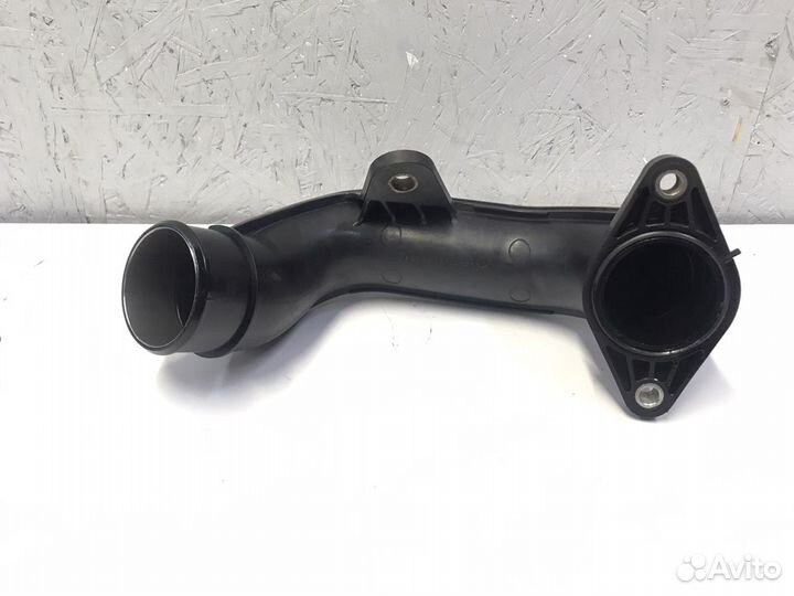 Патрубок правый интеркулера мазда сх9 2017г mazda