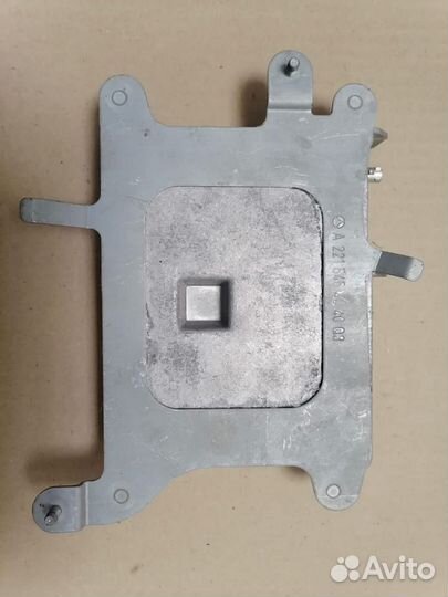 Блок управления телефоном Mercedes w221