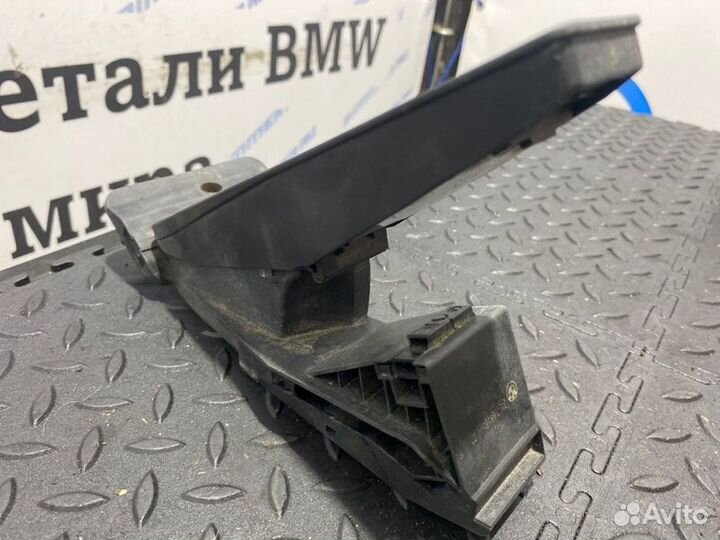 Педаль газа Bmw 550Ix F10 N63B44A