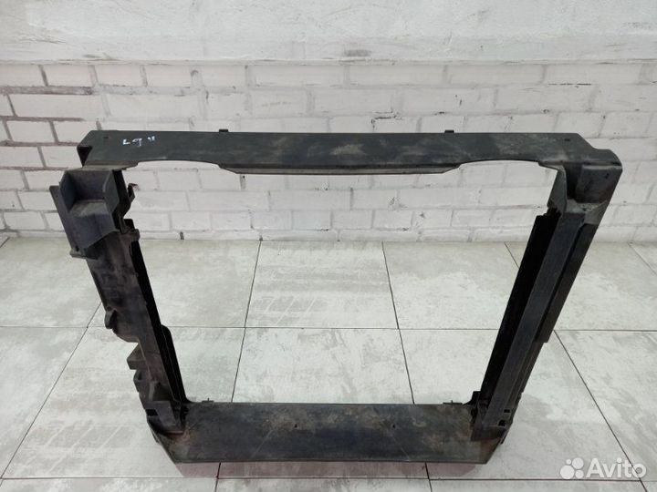 Рамка радиатора Bmw X5 E70 N63B44A 2012