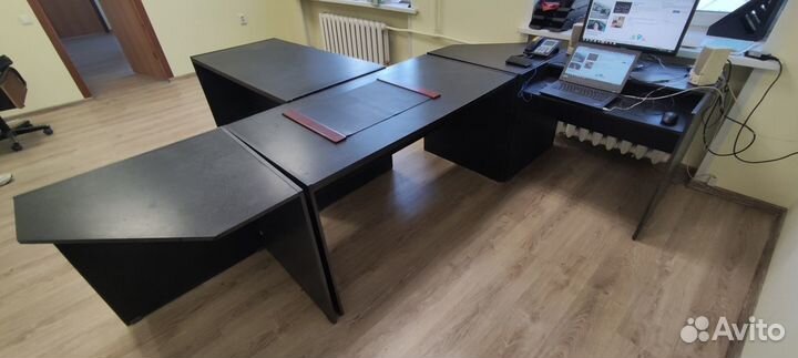 Стол с приставками