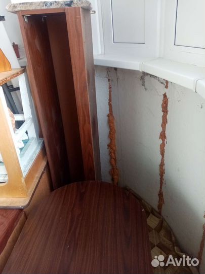 Полка настенная навесная