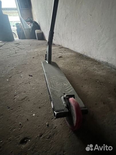 Трюковой самокат