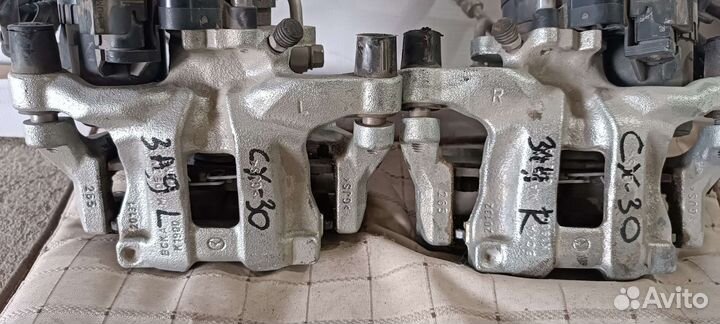 Суппорта Задние Левый Правый Mazda CX-30, Оригинал