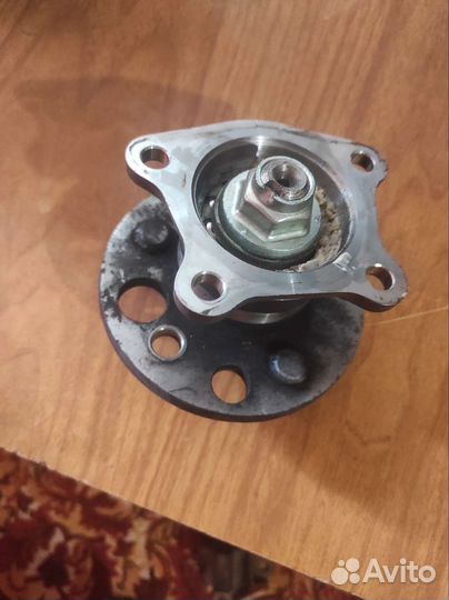 Ступица Тойота