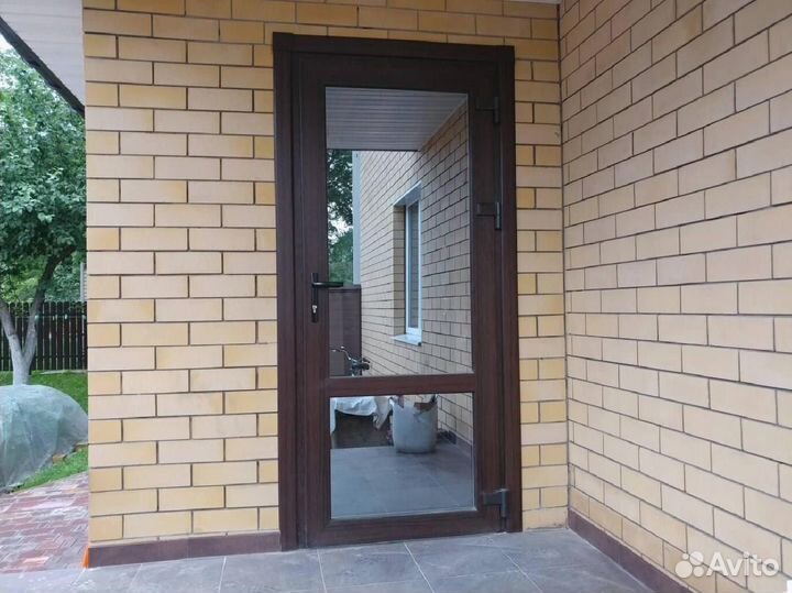 Алюминиевые двери