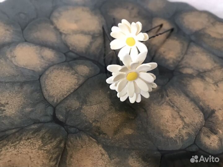 Шпилька ромашка