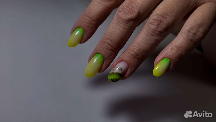 Маникюр