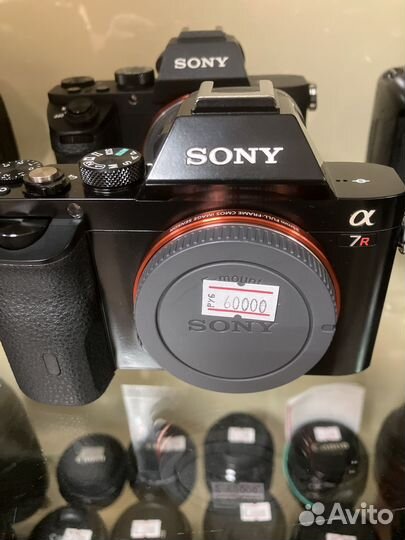 Зеркальный фотоаппарат Sony A7R