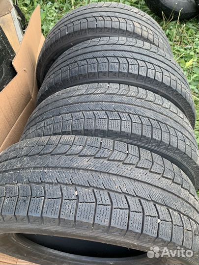 Michelin Latitude X-Ice 2 235/65 R17