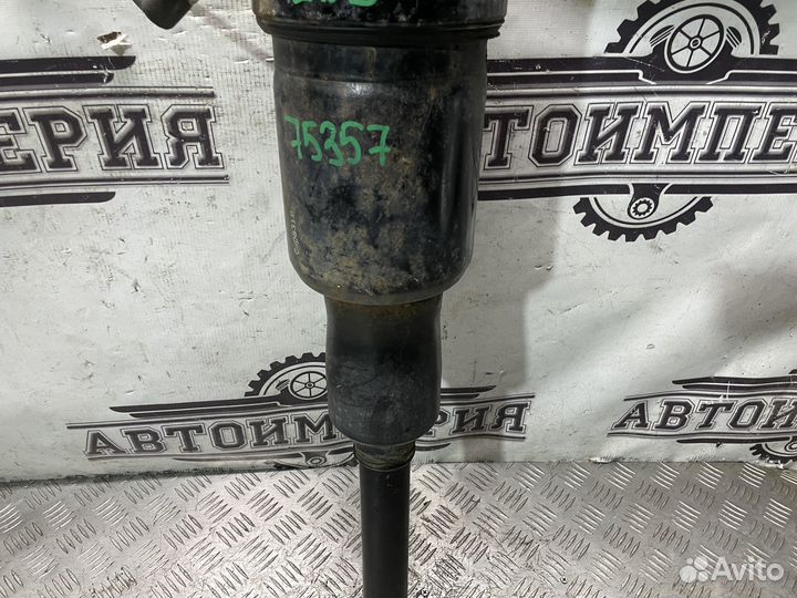 Стойка задняя левая Lexus LS 460 (IV) RWD