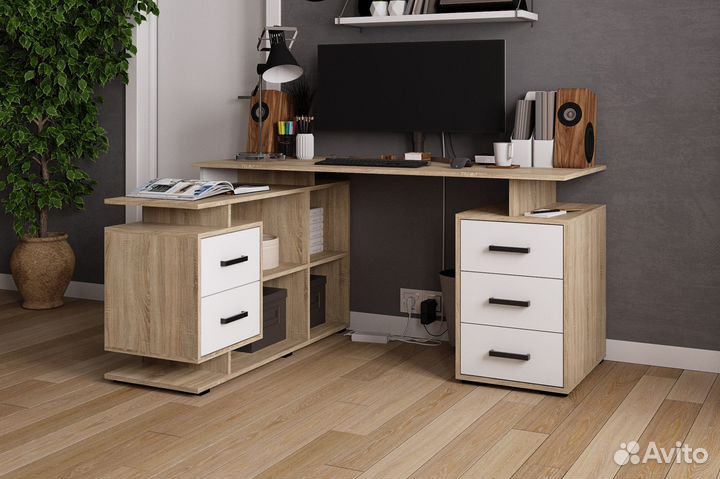 Письменный стол