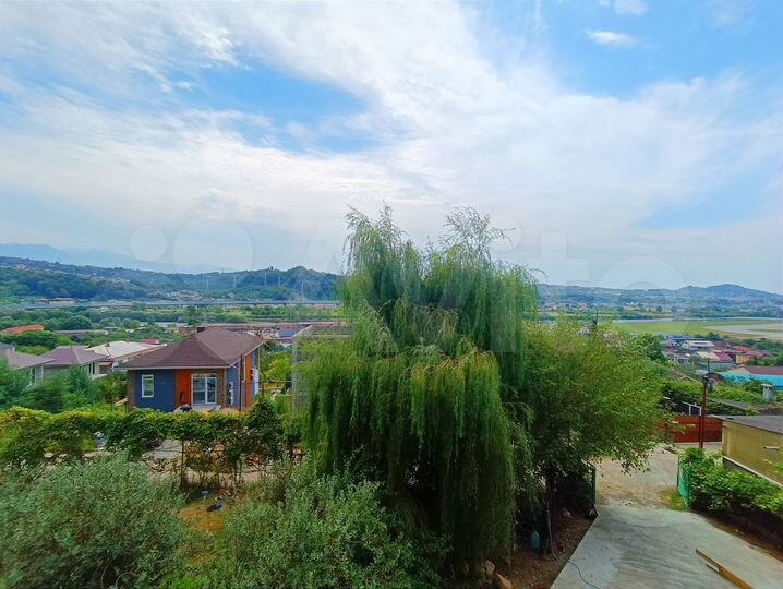 Дом 170 м² на участке 8 сот.