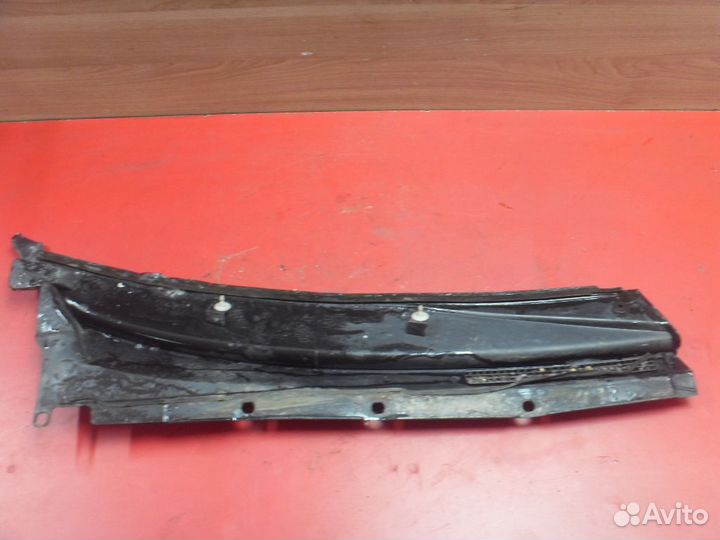 Решетка стеклоочистителя L5525311500 Nissan Pulsar