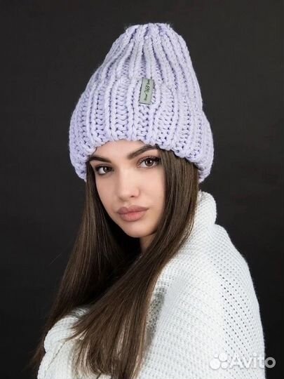 Шапка женская вязаная