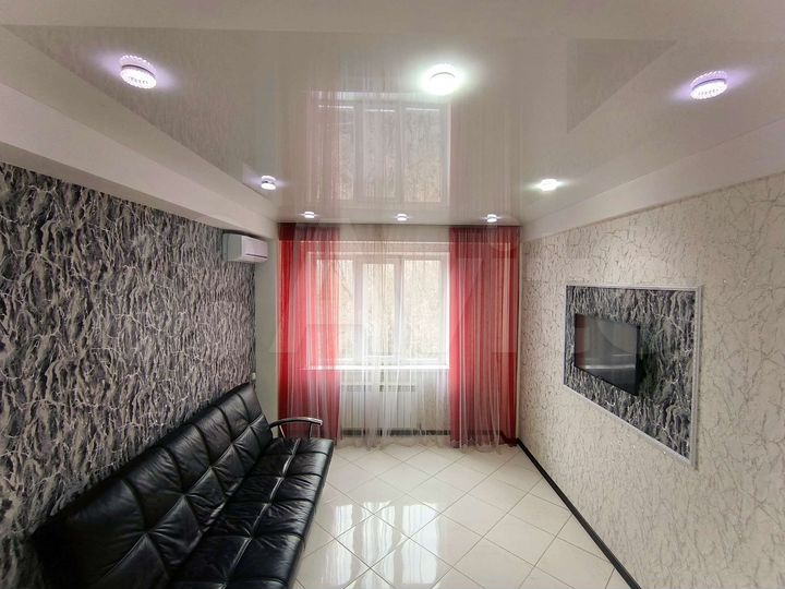 2-к. квартира, 52 м², 3/16 эт.