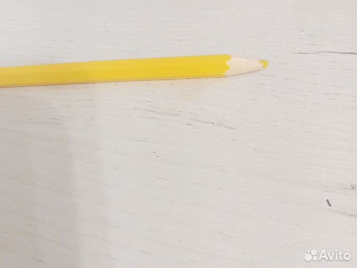 Жёлтый карандаш