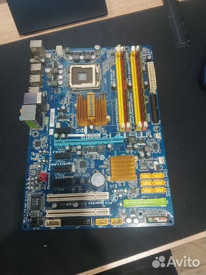 Материнская плата LGA775