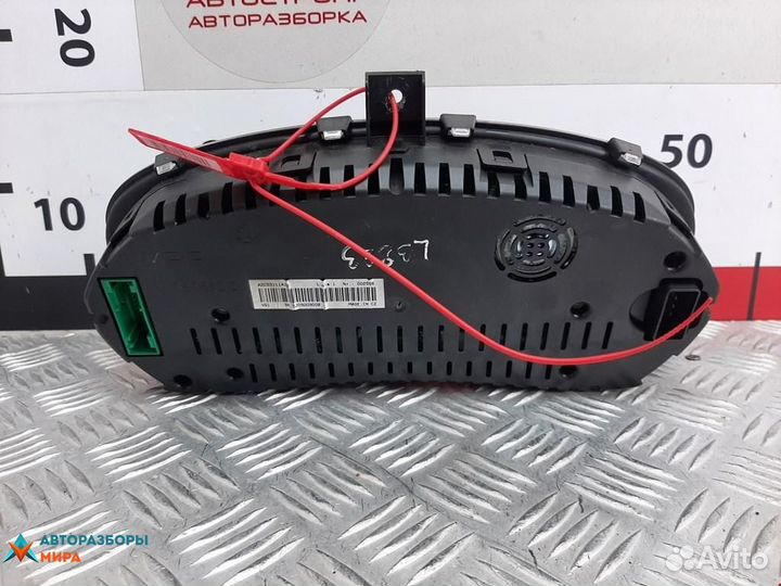 Щиток приборов (приборная панель) Skoda Fabia