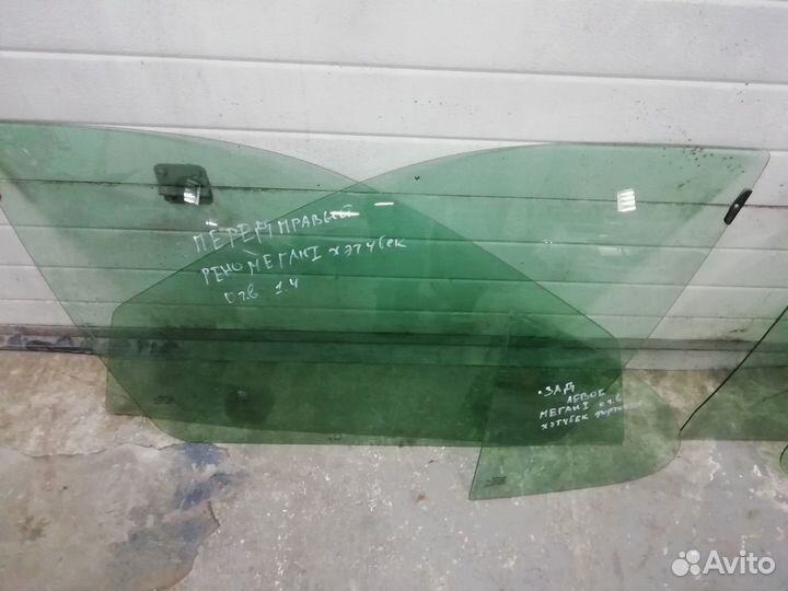 Стёкла боковые передние рено меган1 1996-2002 г. в