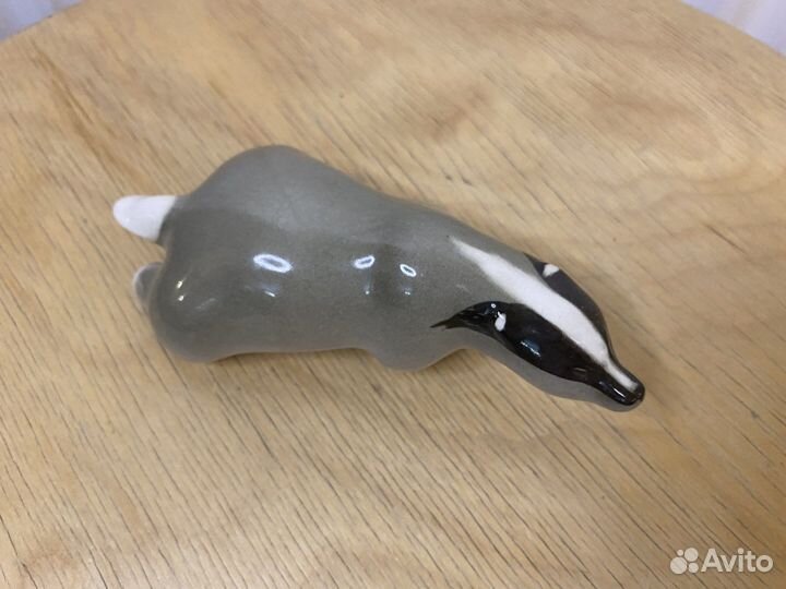 Статуэтка лфз барсук