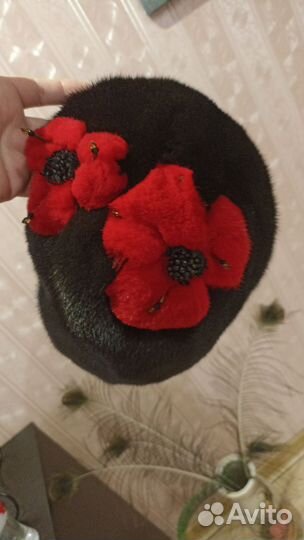 Берет женский норковый