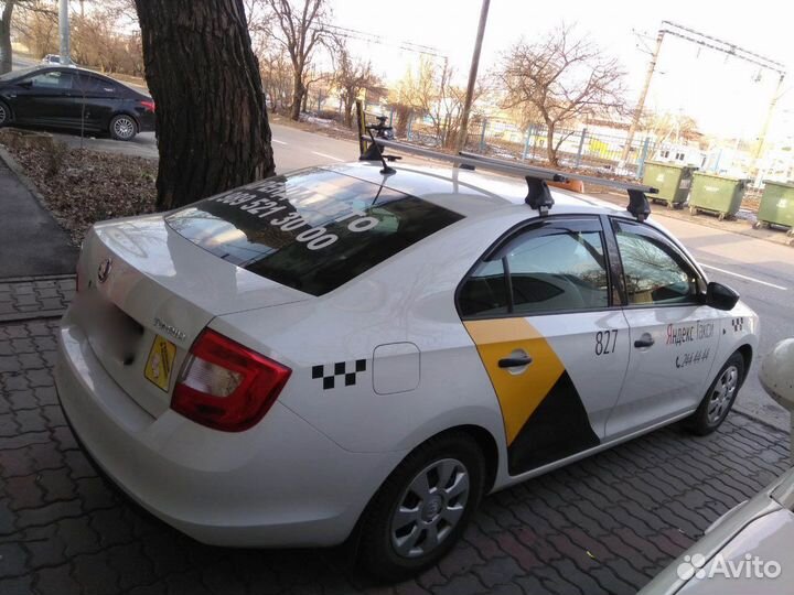 Багажник на крышу Атлант на Skoda Rapid