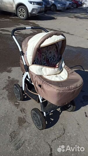Прогулочная коляска