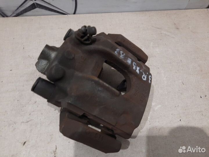 Суппорт задний правый Bmw X3 E83 N52B30AF 2007